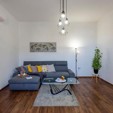 Apartman Lema Пула Экстерьер фото