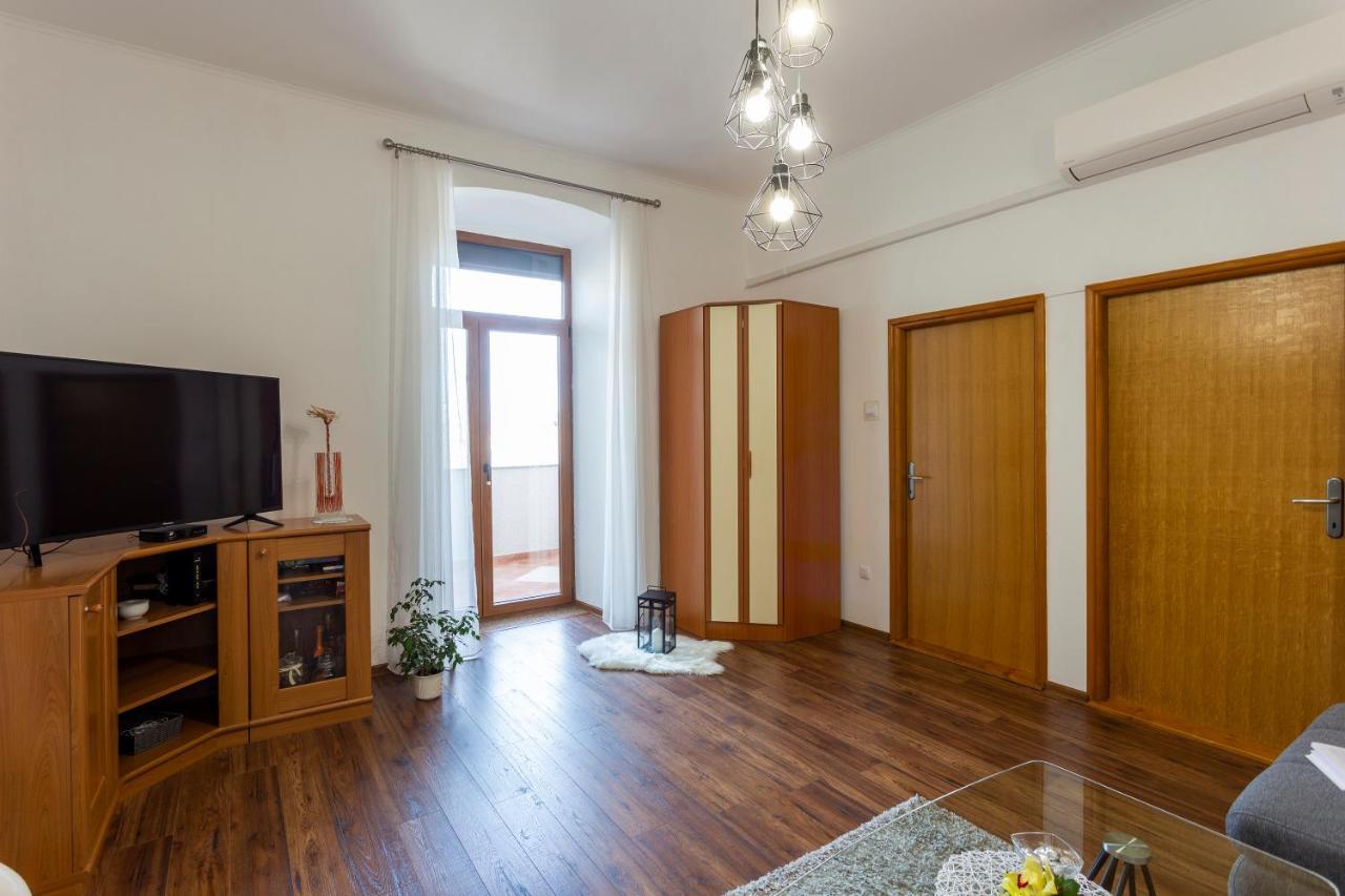 Apartman Lema Пула Экстерьер фото